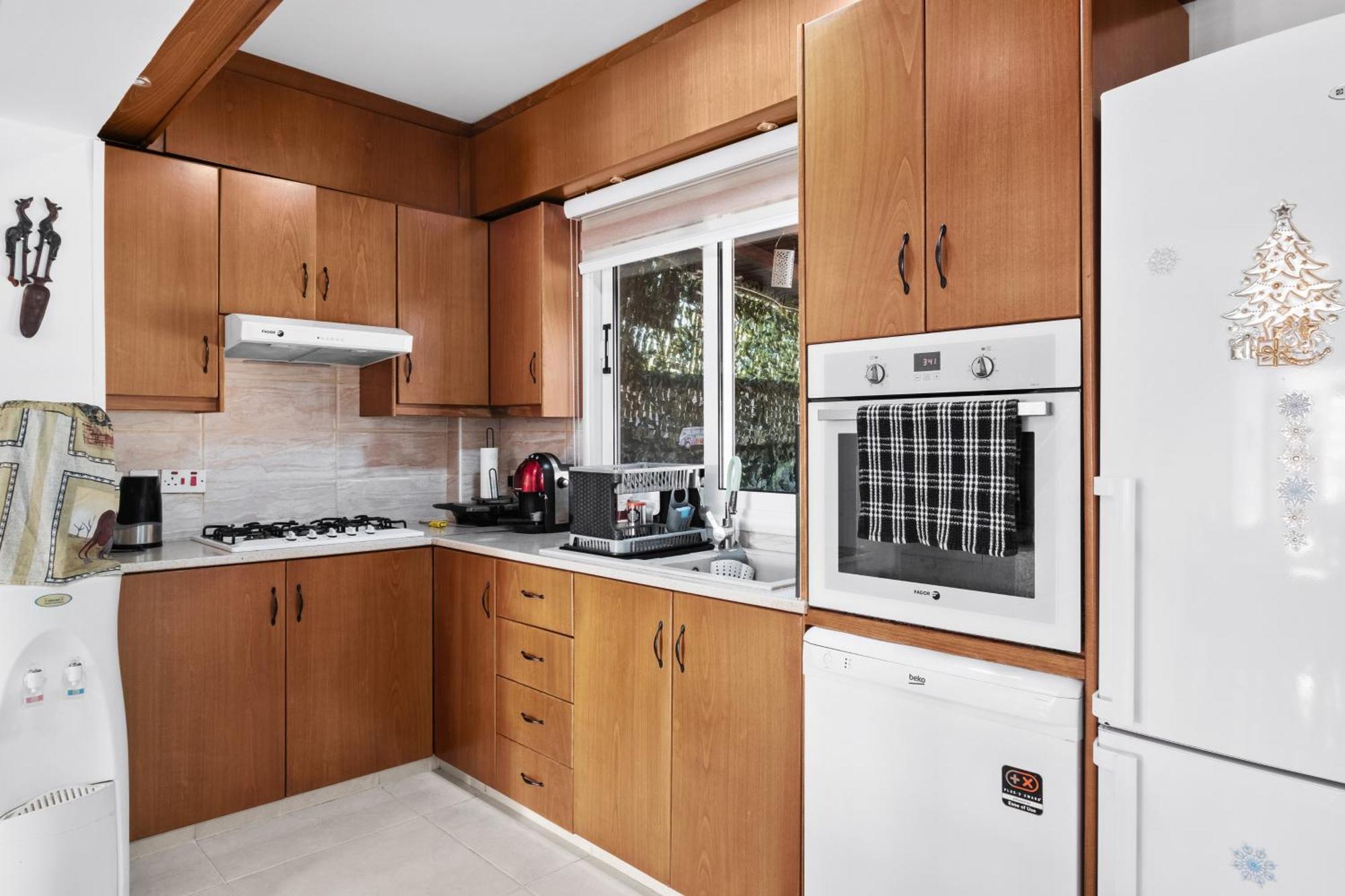 Demetris Apartment Meneou エクステリア 写真