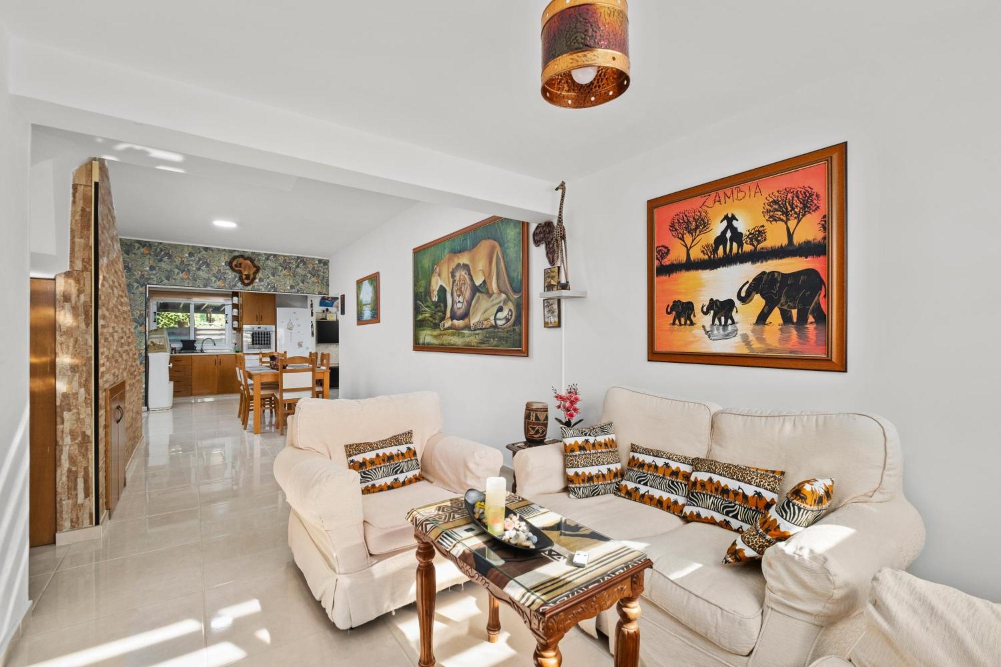 Demetris Apartment Meneou エクステリア 写真